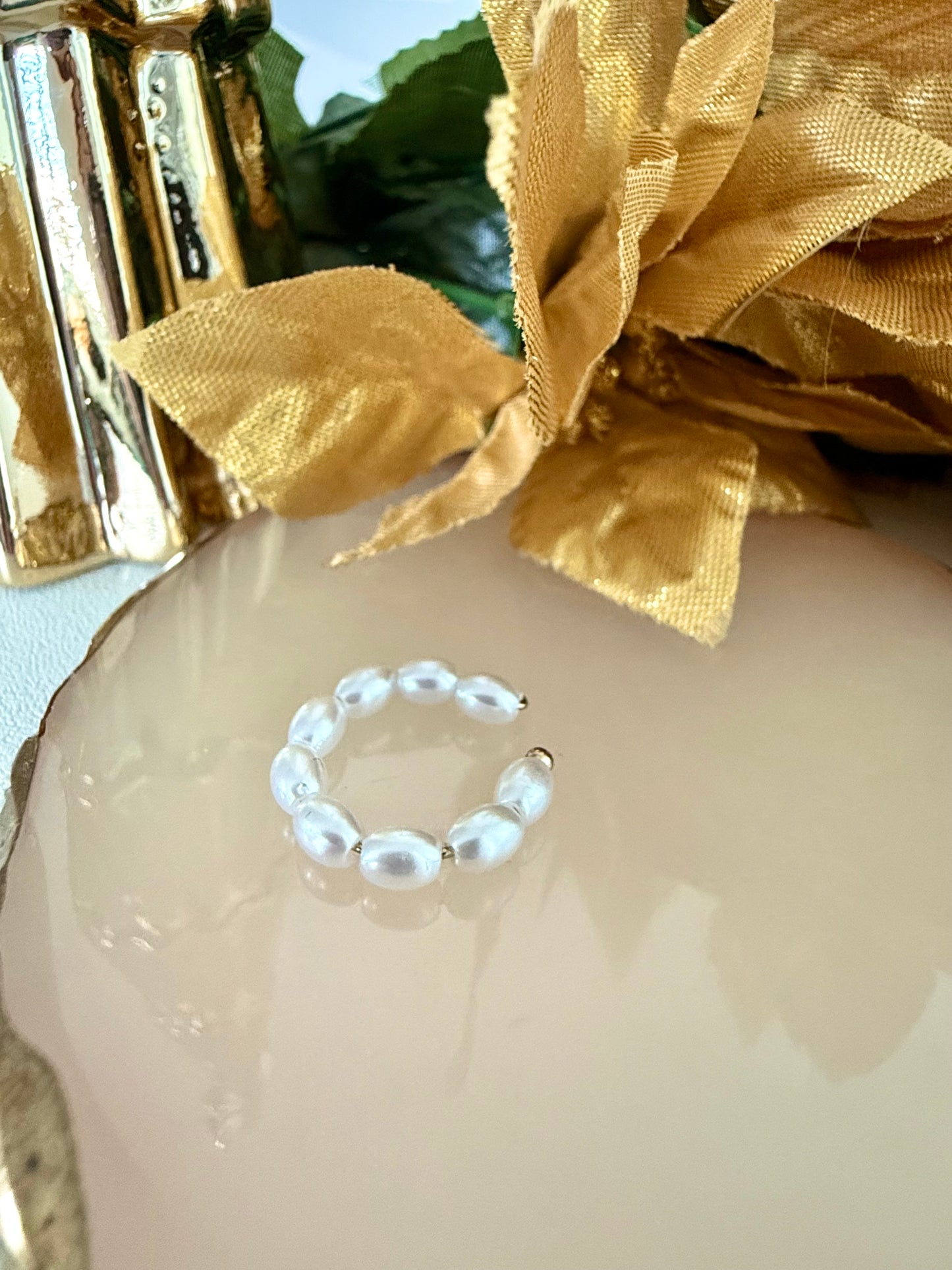 Ear cuff perlas