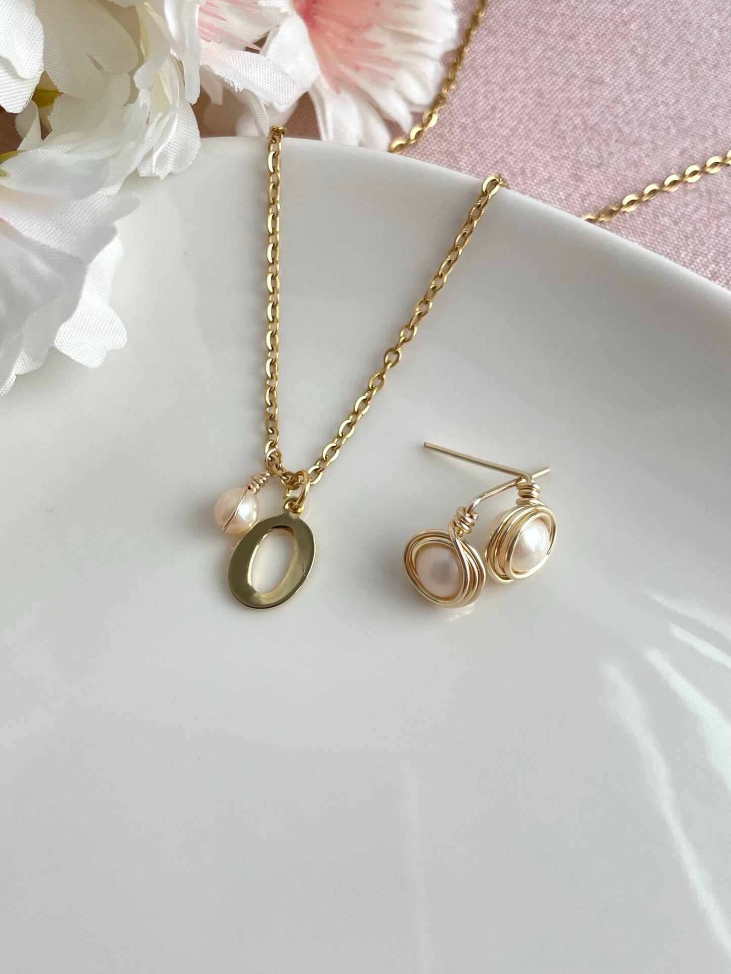 Cadena Inicial Pequeña con Perla