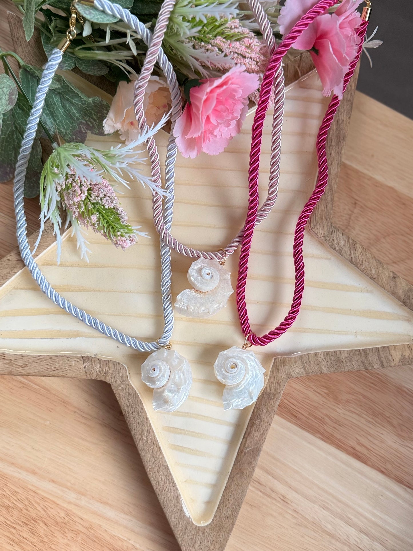 Collar caracol en soga