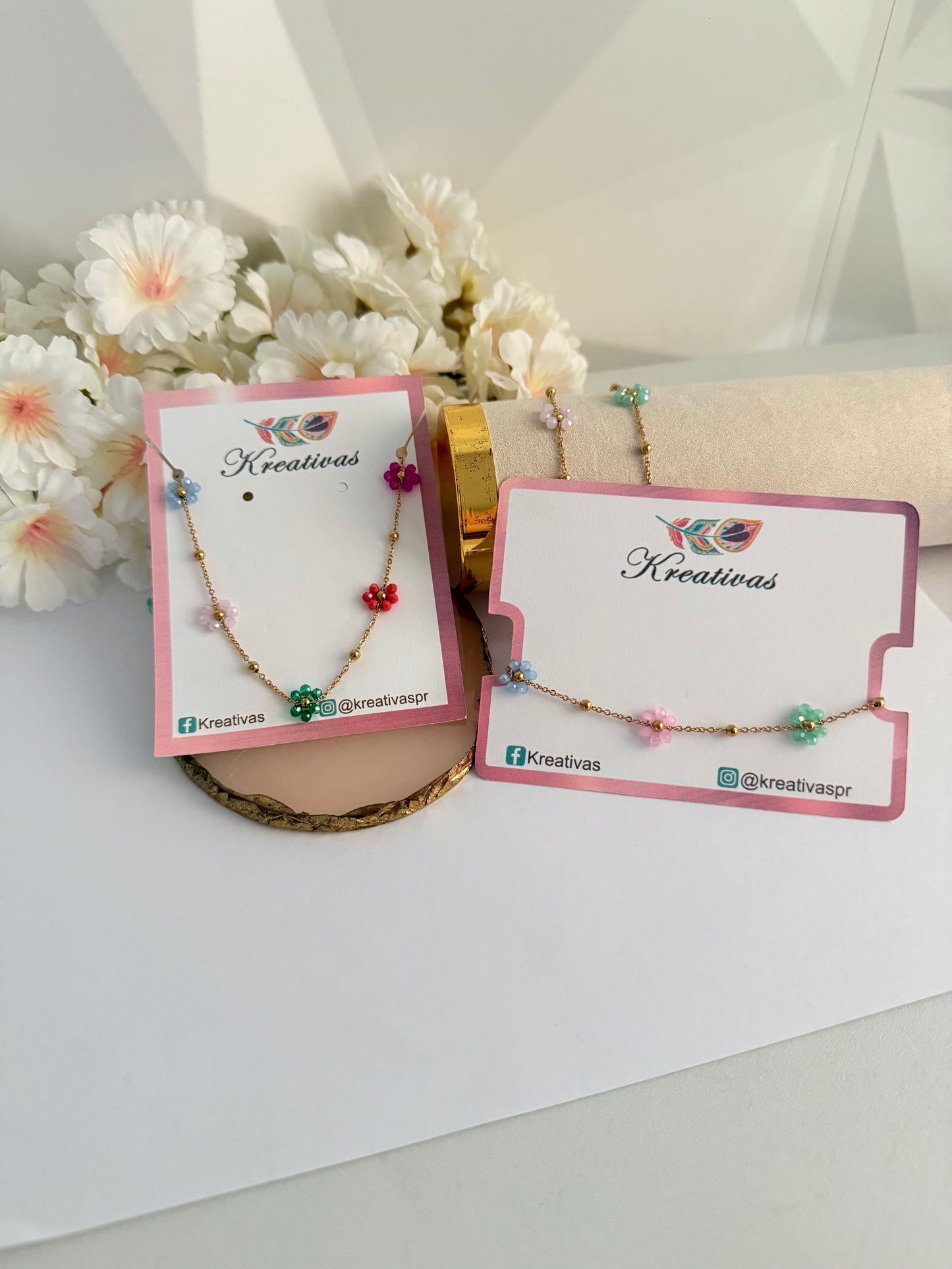 Cadena florecitas
