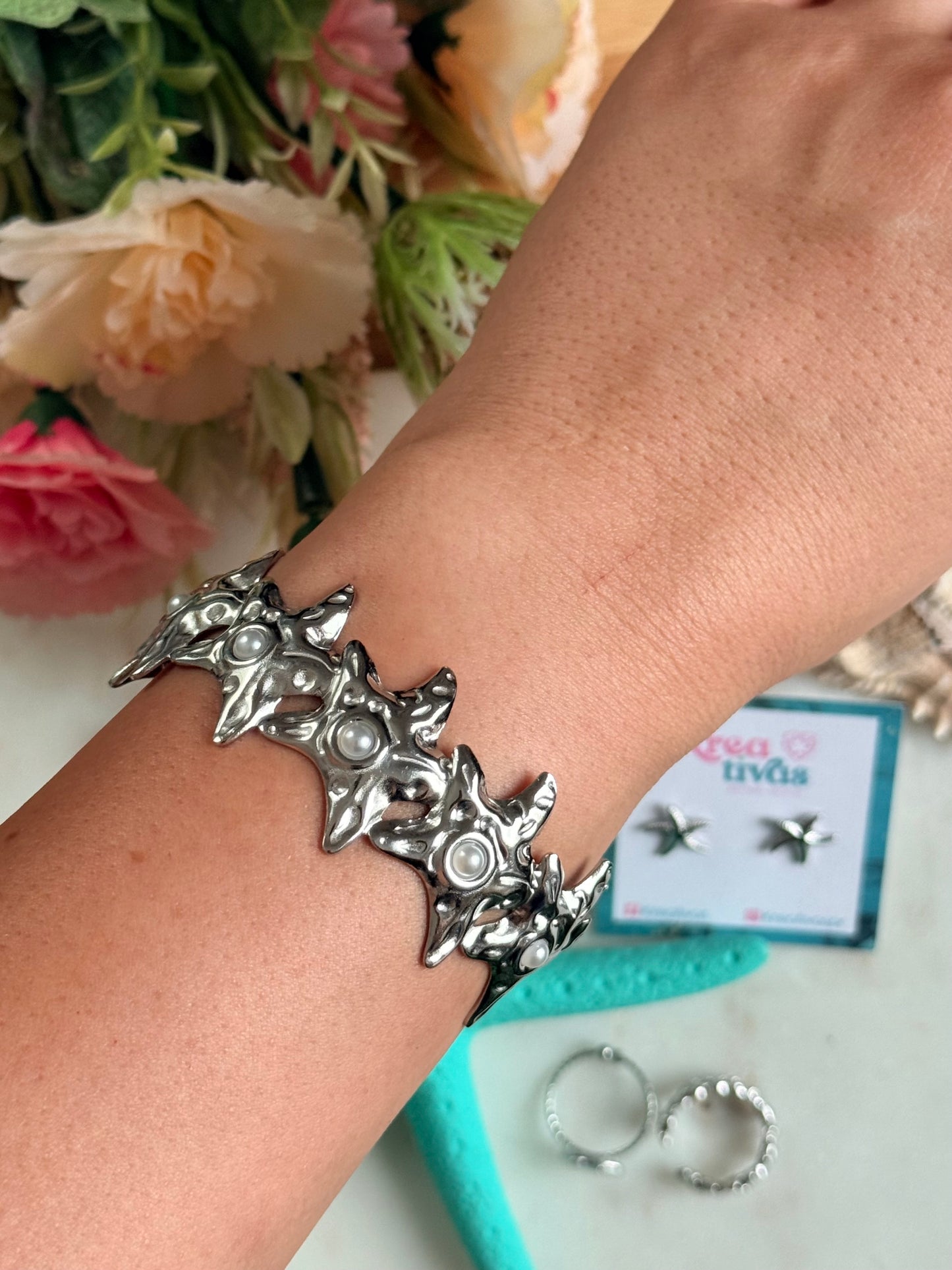 Pulsera cuff estrellas de mar plata