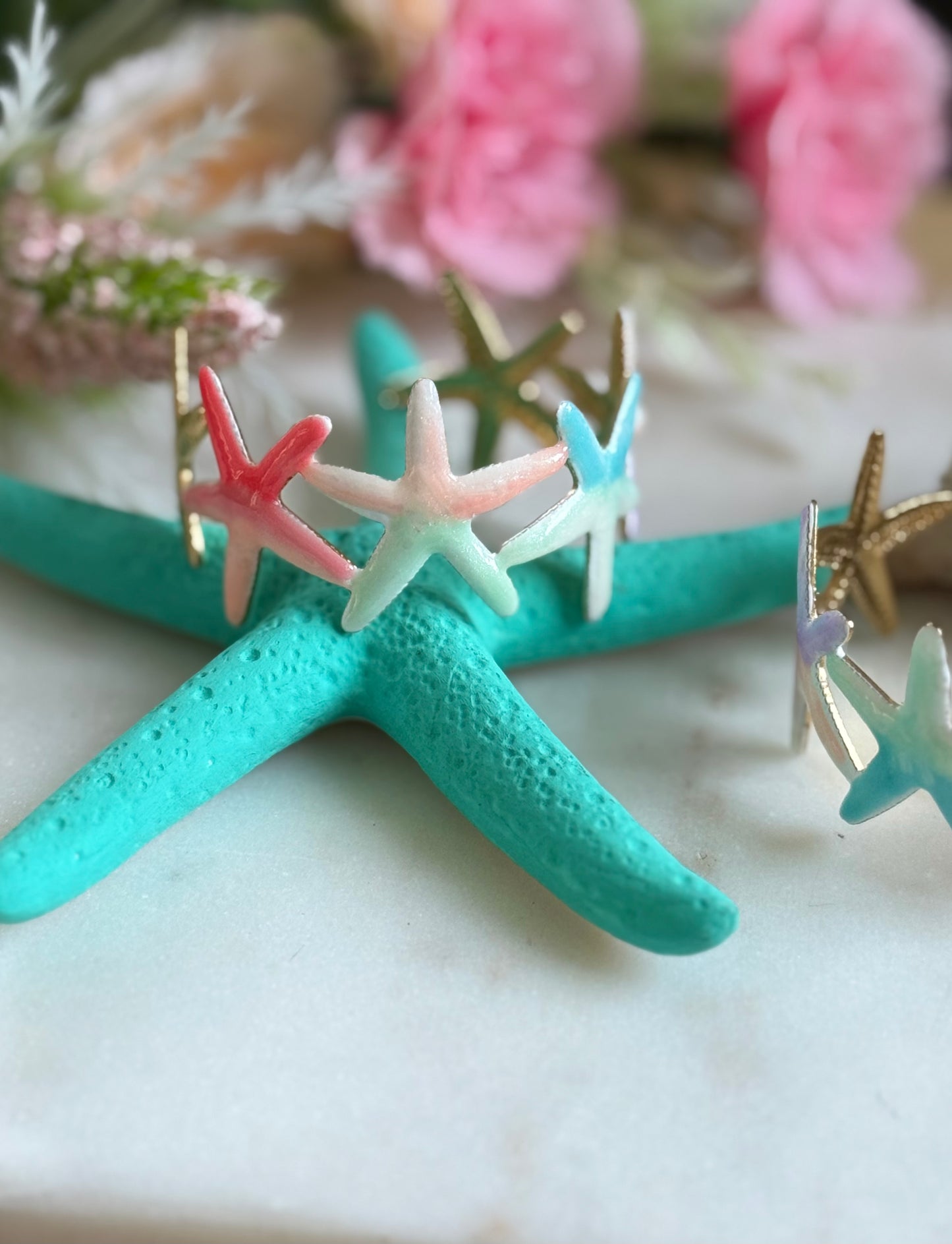 Estrella de mar pulsera cuff en colores