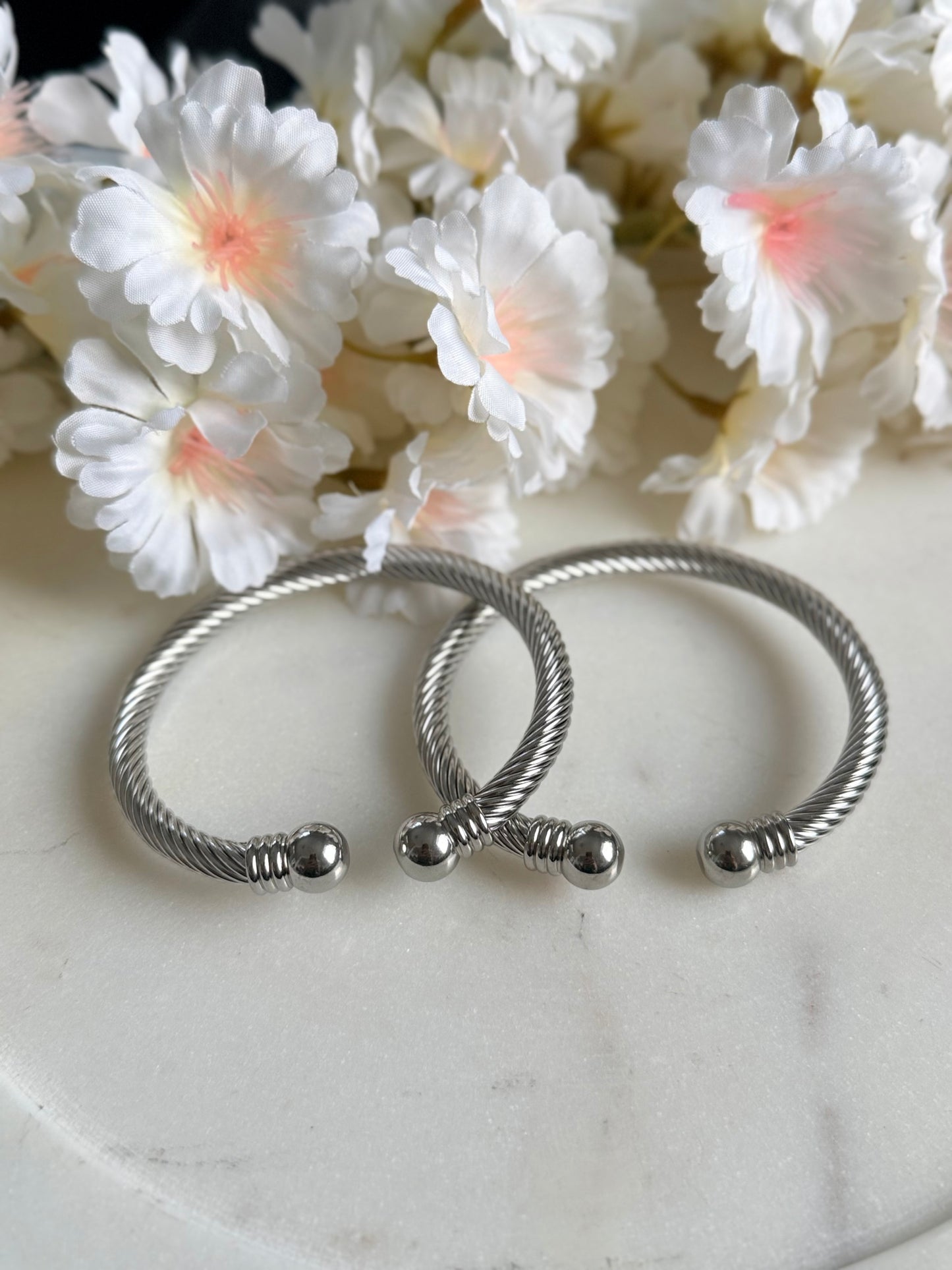 Pulsera cuff trenzado