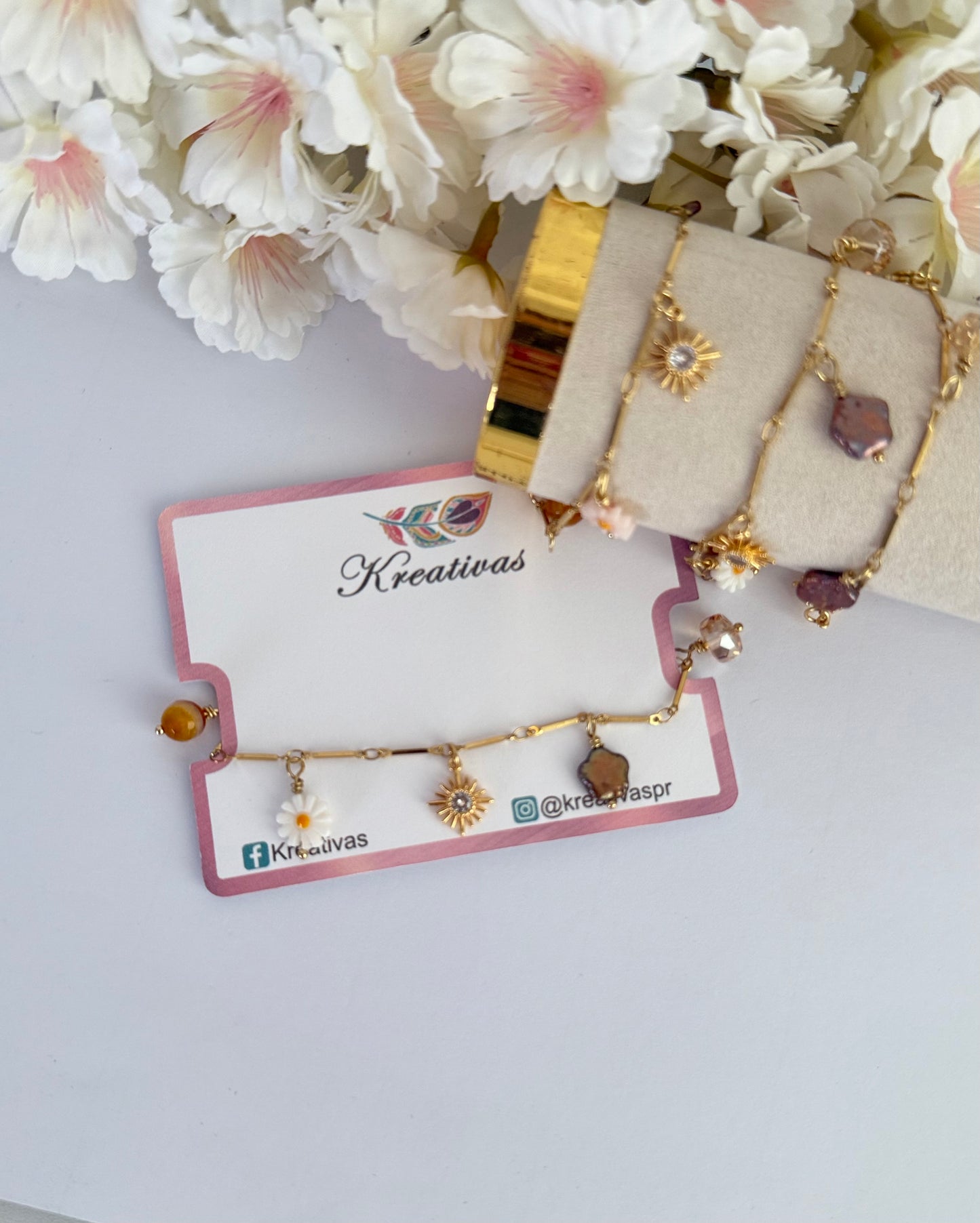 Sol de Primavera- pulsera en cadena