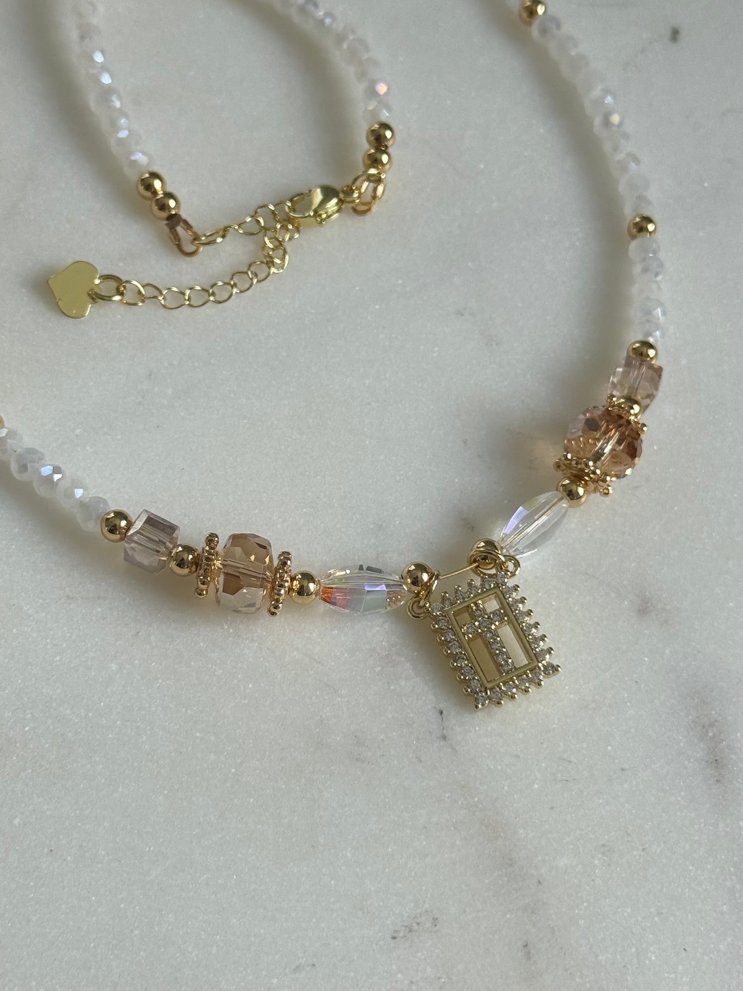 Escapularios (estilo choker)